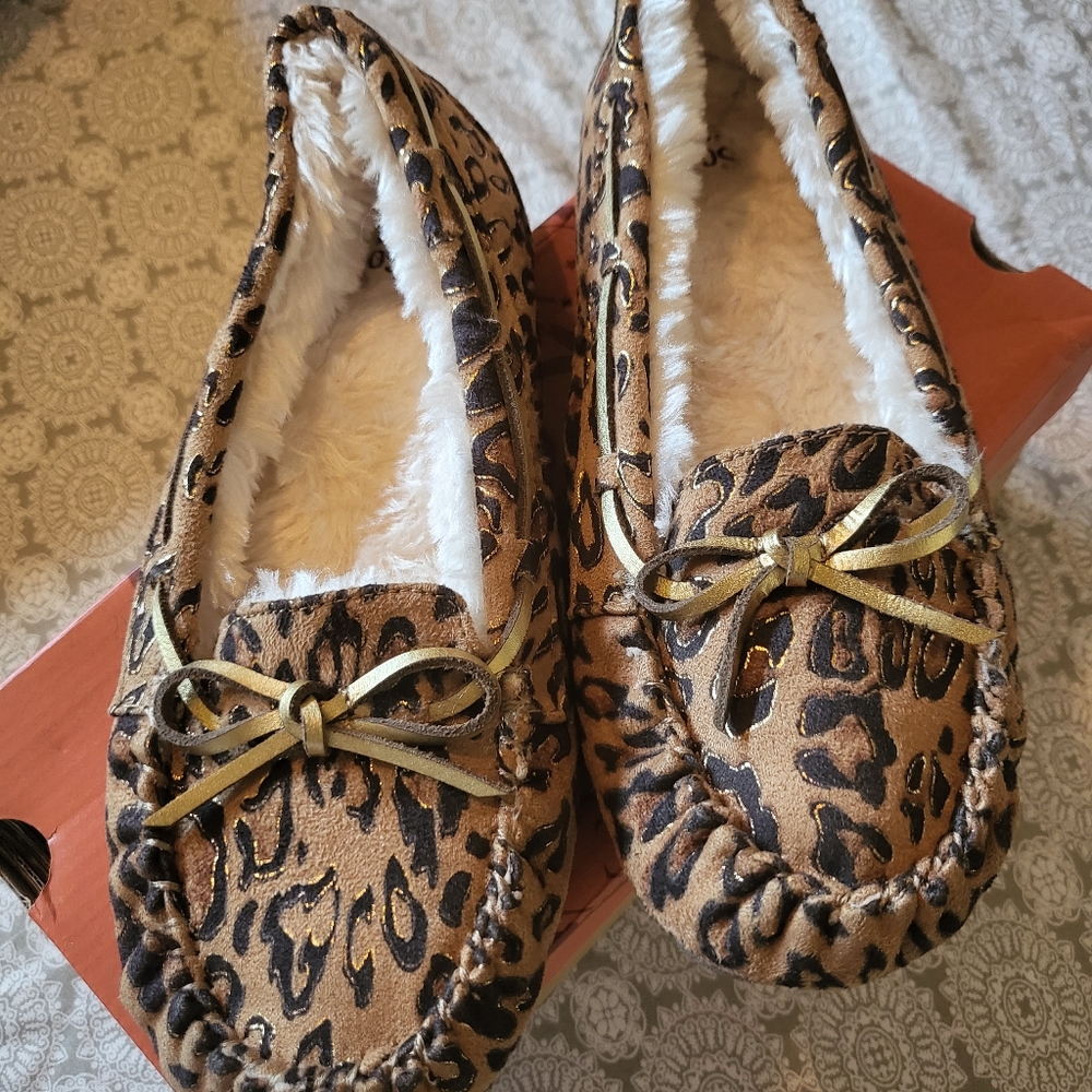 Style & Co leopard print moccasin slippers